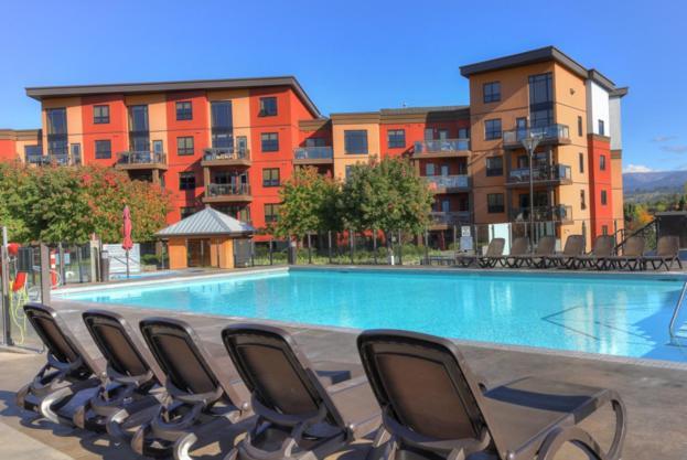 Upgraded Lakeside Resort Dream Vacation Home Kelowna Exterior foto